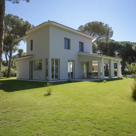 Vila Elegante Vicino Al Mare Vm Sud Sardegna Fort Village